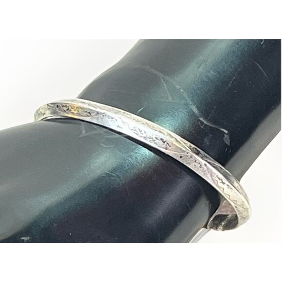 Vintage Carinated Native American Sterling Silver Cuff Bracelet Jewelry 11.5g - Picture 7 of 14